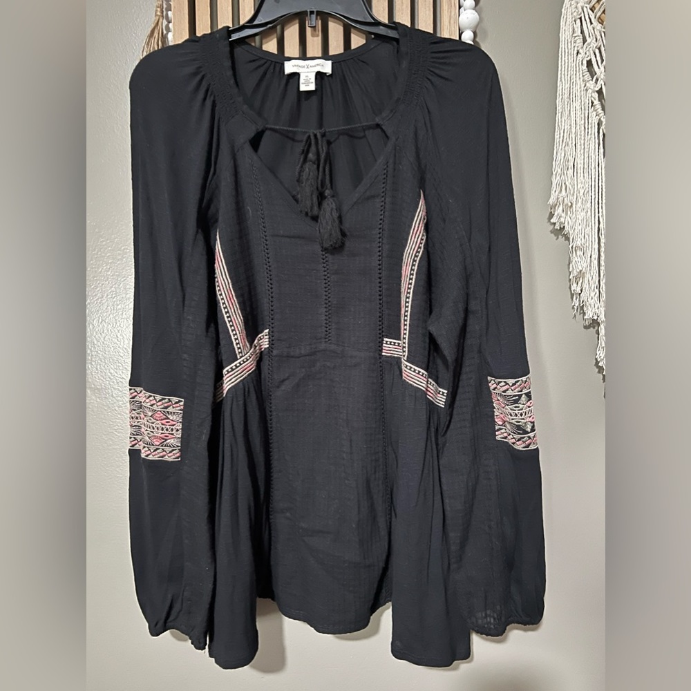 Vintage America woman’s blouse size XL